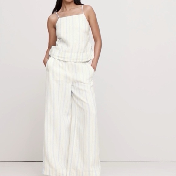 Banana Republic Tops - BRAND NEW Banana Republic Cream Tank Top European Flax Linen Striped Design